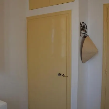 Thalassophile Eco House