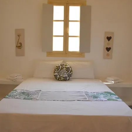 Thalassophile Eco House Дом отдыха Plaka (Milos)